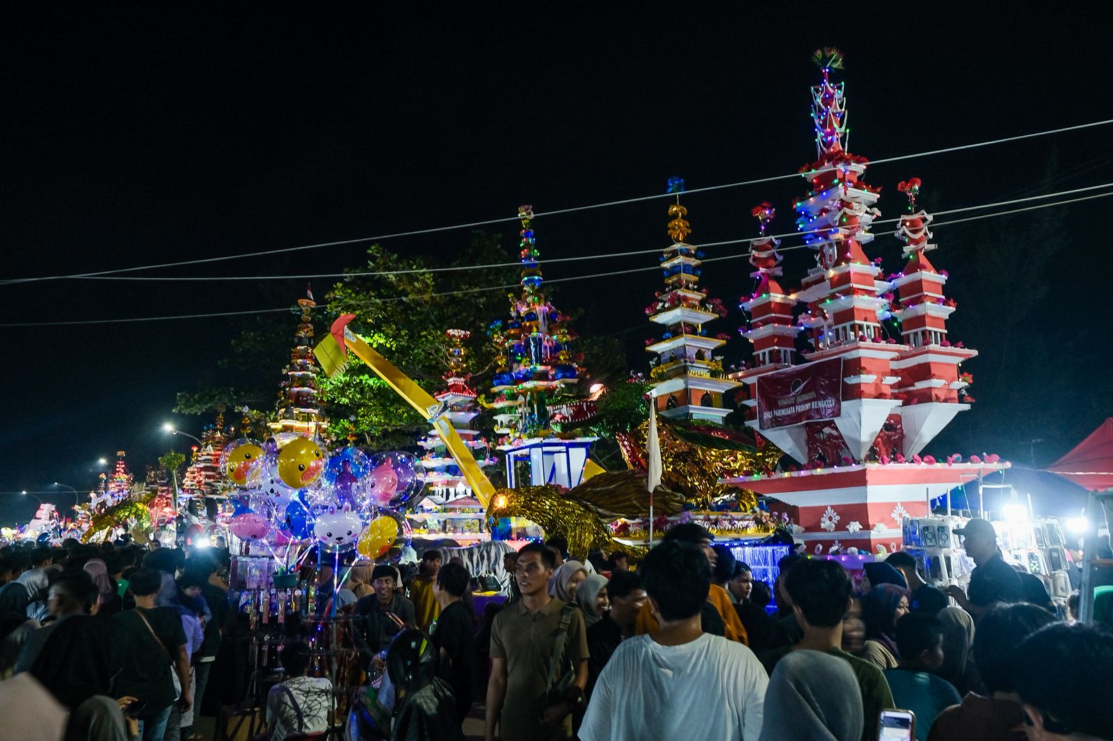 Bengkulu Panen Wisatawan! Festival Tabut 2025 Tembus 200 Ribu Pengunjung