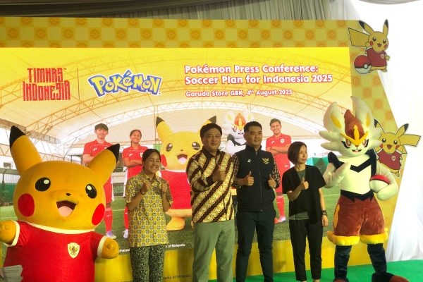 kir-kan: Mana Iwabuchi: Former Japan Women Football National Team, World Cup Winner Susumu Fukunaga: Corporate Officer, The Pokémon Company Marsal Irwan Masita: Managing Director, PT Garuda Sepakbola Indonesia (GSI) Hui Elaine: Director, APAC Regional Marketing, Niantic, Inc. - sumber foto Istimewa