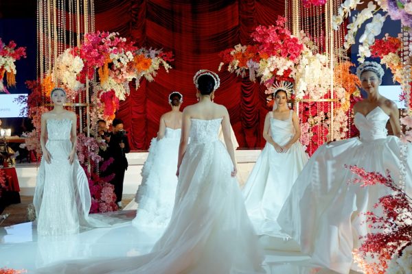 Flora Amora Berikan Banyak Bonus untuk Calon Pengantin!