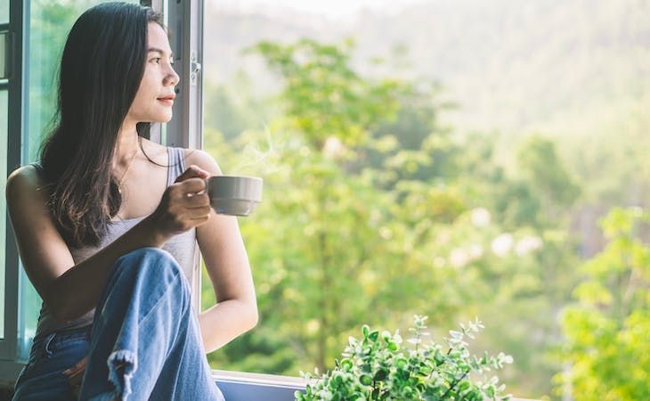Gaya Hidup dan Kebutuhan: Fenomena Nongkrong di Coffee Shop