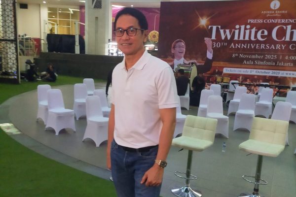 Addie MS di press conference Konser 30 Tahun Twilite Chorus kredit foto: Dailylife/Ruli Indaryanti