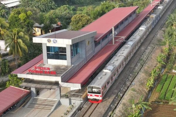 Commuter Line Jadi Penggerak Aglomerasi Jabodetabek: Pergerakan Masyarakat Meningkat, Bantu Perekonomian Terus Menggeliat