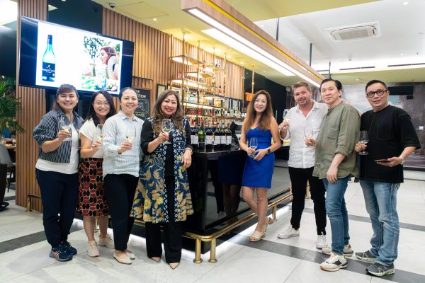 Twilight Wine Tasting: Event Eksklusif di The PUB, HARRIS Puri Mansion