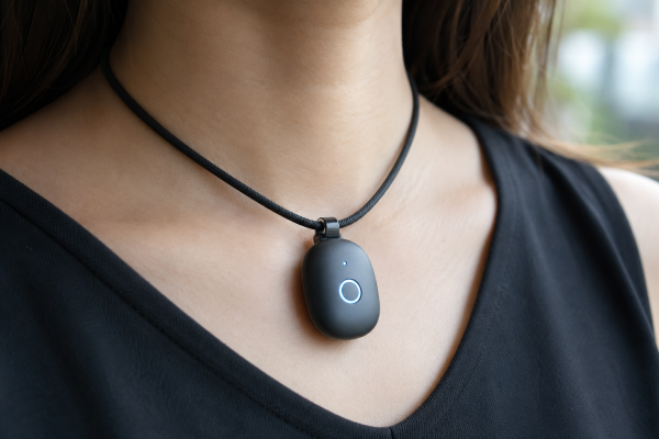 AI Necklace