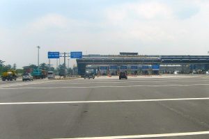 lonjakan kendaraan tol trans jawa may day 2026 hampir 100 ribu