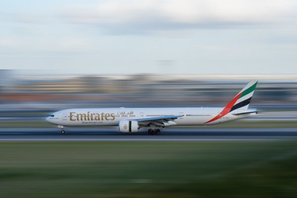 bagaimana Emirates memulihkan kapasitas penerbangan setelah perang Iran 2026