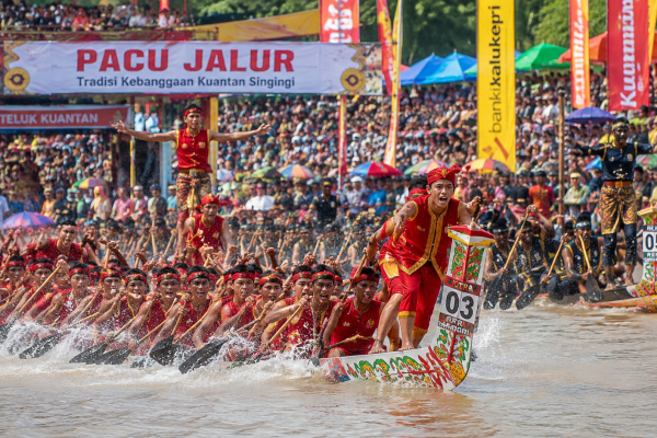 asal usul aura farming Pacu Jalur