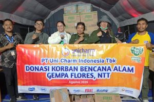 Unicharm Salurkan Bantuan Sanitasi untuk Warga Terdampak Gempa Flores - sumber foto istimewa